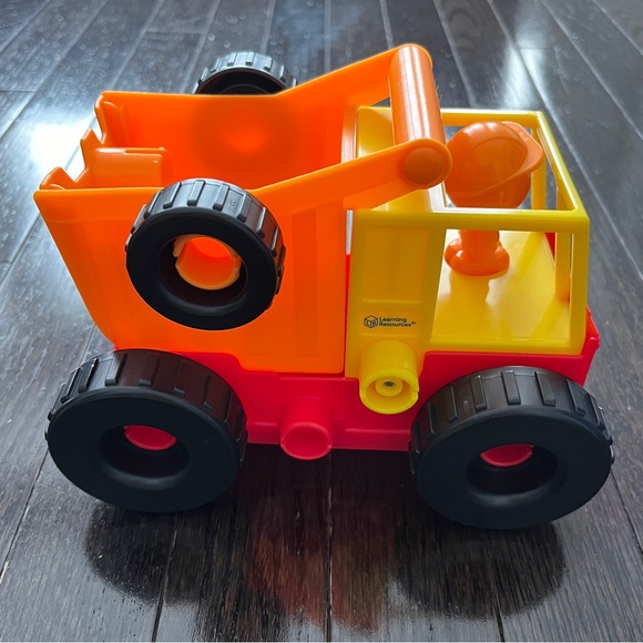 Learning Resources Construction Crew 123 Build It! - Picture 2 of 12